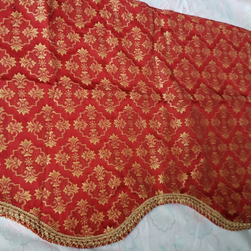 Set of 2 Regency Braided Damask Valances